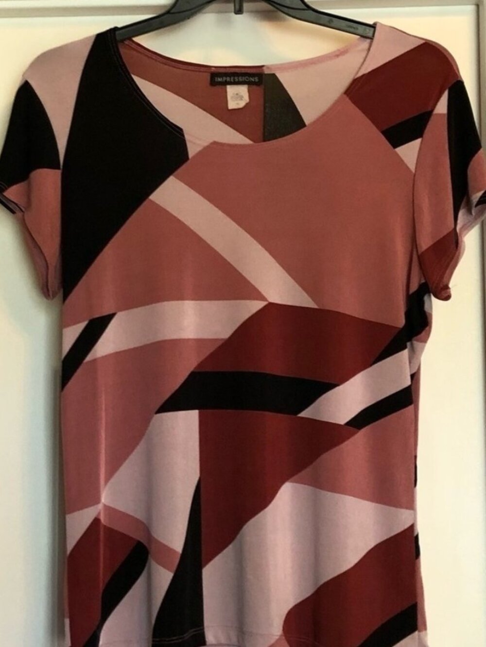 cap sleeved top. GREAT CONDITION!